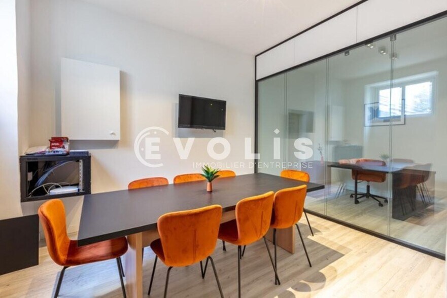Office in Paris for sale - Interior Photo - Image 3 of 13