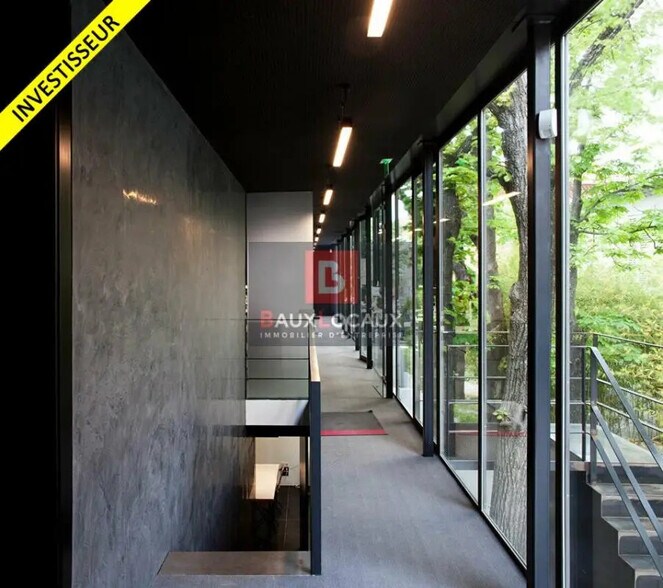 70 Cours Gambetta, Aix-en-Provence for sale - Building Photo - Image 3 of 9