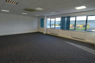 Paycocke Rd, Basildon for lease Interior Photo- Image 2 of 5