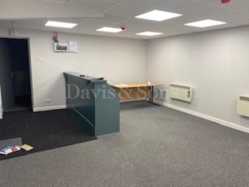 60A Summerhill Av, Newport for sale Interior Photo- Image 1 of 12