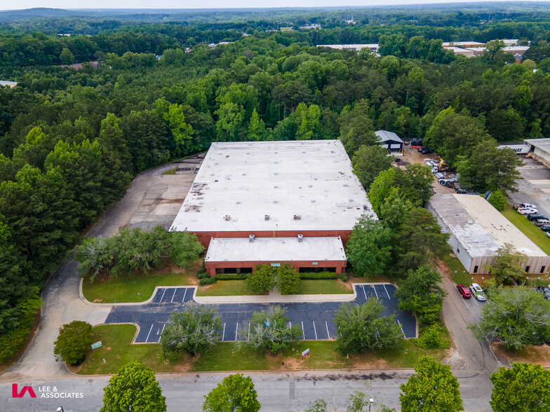 5383 Truman Dr, Decatur, GA for lease - Building Photo - Image 3 of 12