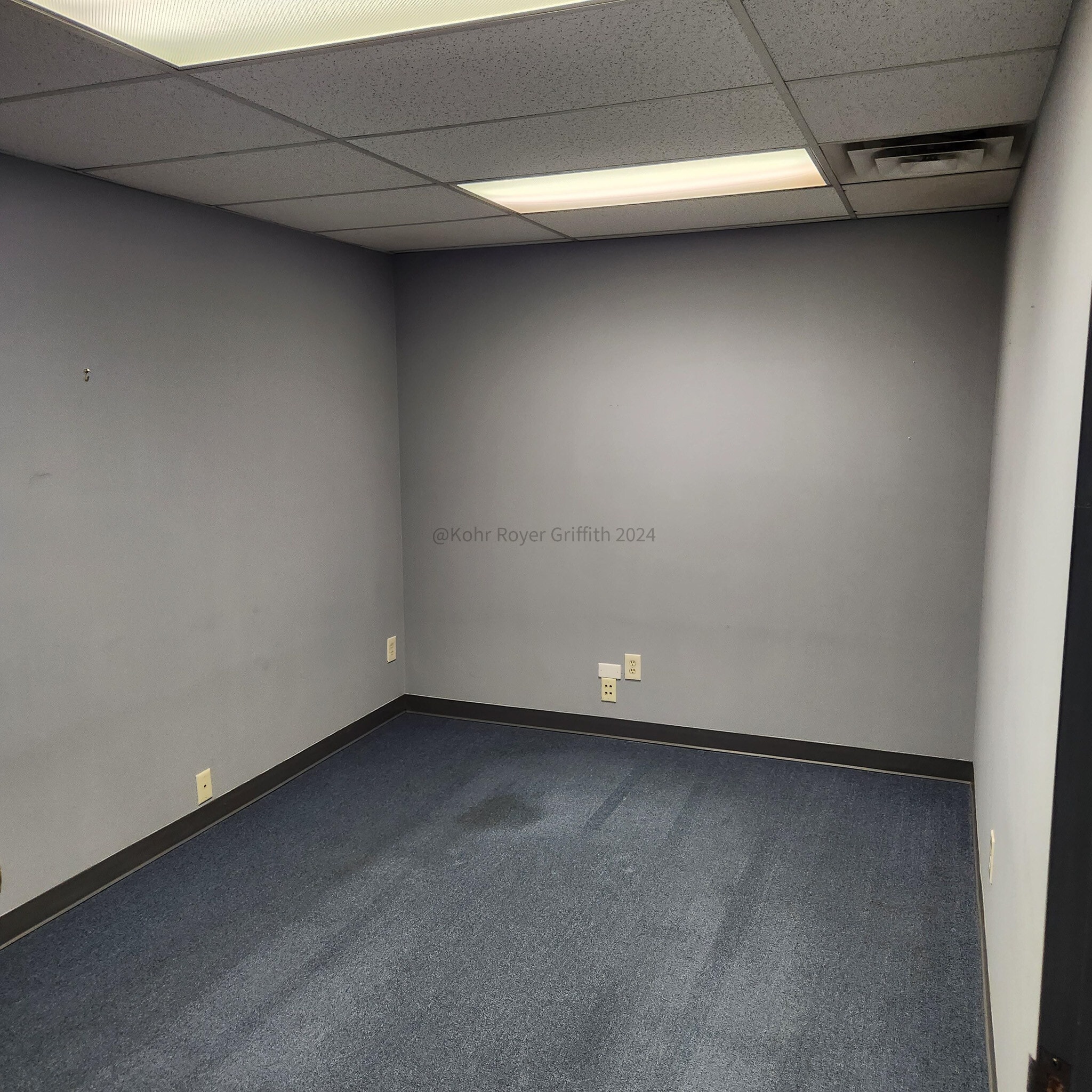 4589 Kenny Rd, Columbus, OH for lease Interior Photo- Image 1 of 3