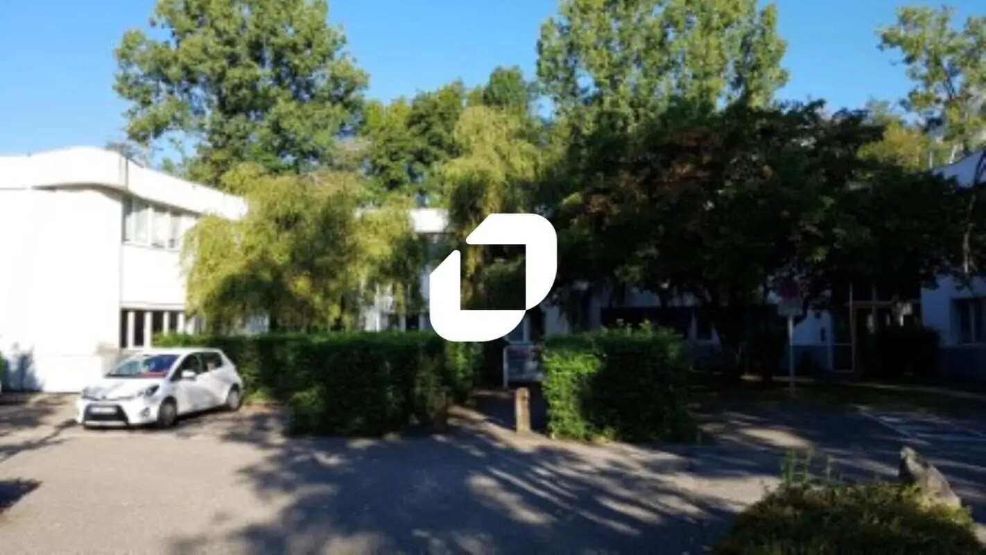 Office in Meylan for sale Building Photo- Image 1 of 11