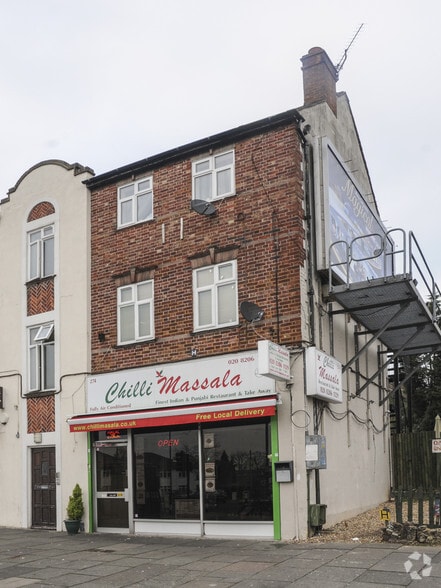 274 Kingsbury Rd, London for lease - Primary Photo - Image 1 of 4