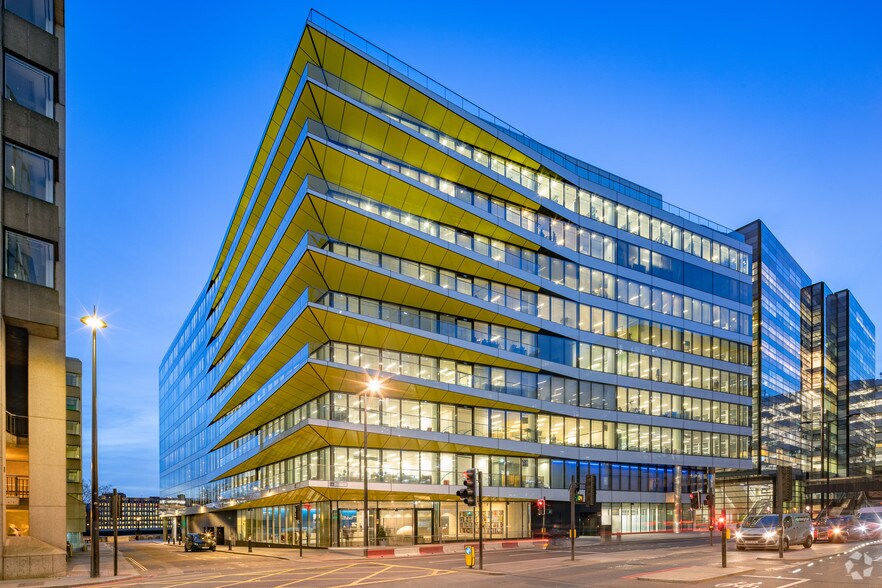 2 Swan Ln, London for sale - Building Photo - Image 1 of 1