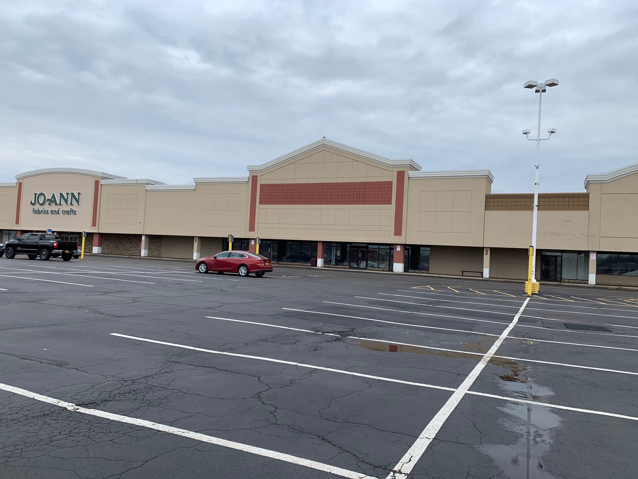 3333 W Henrietta Rd, Henrietta, NY 14623 South Town Plaza