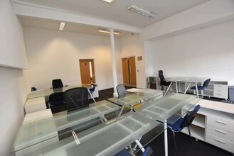 Forthside Way, Stirling for lease Interior Photo- Image 2 of 3