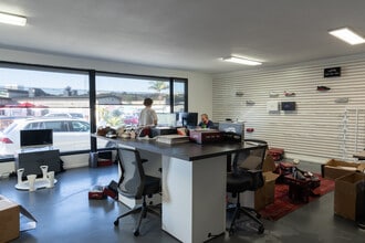 146-152 Calle De Los Molinos, San Clemente, CA for lease Interior Photo- Image 2 of 4