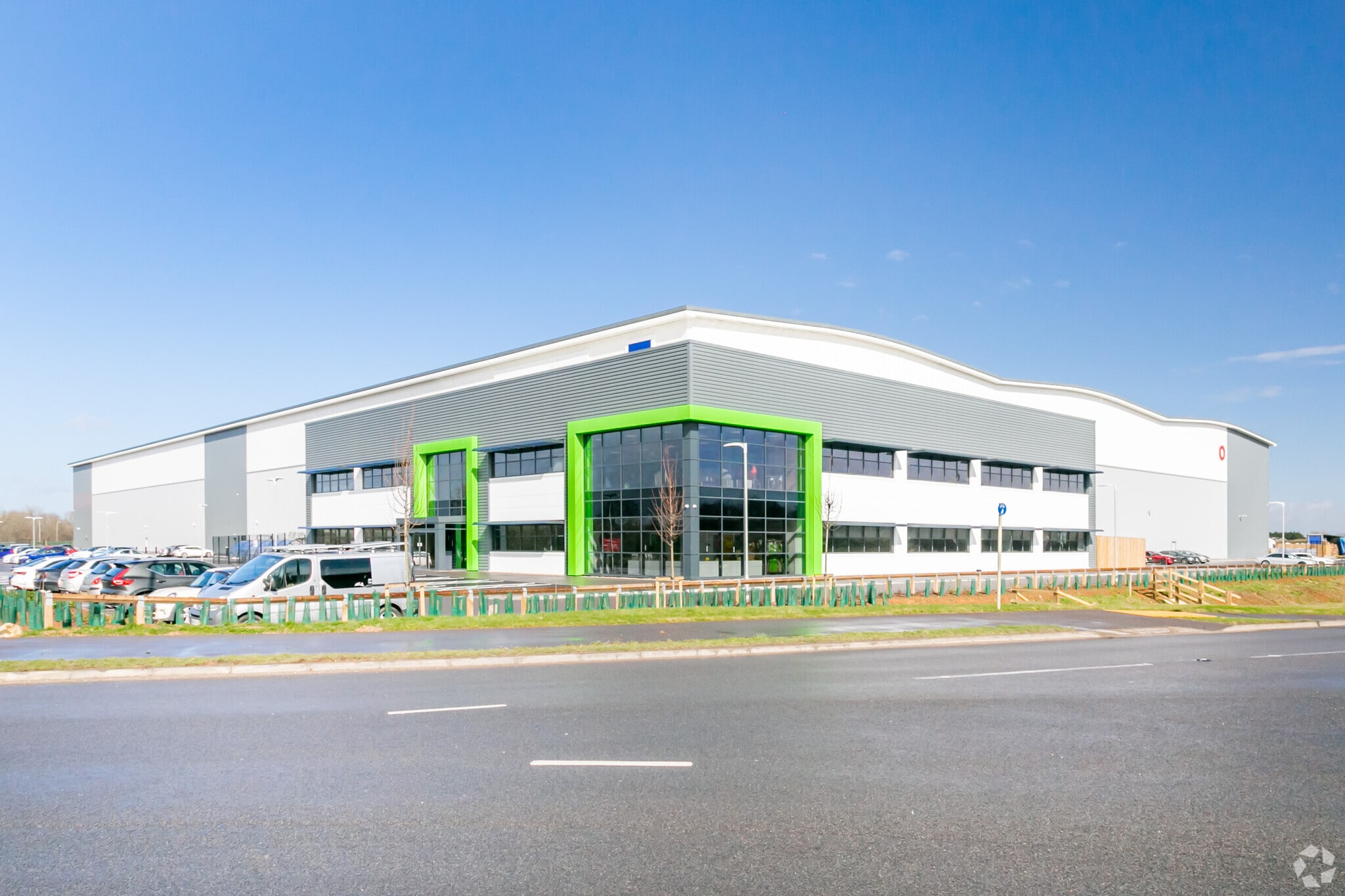 Maynard Rd, Burton Latimer for sale Primary Photo- Image 1 of 1