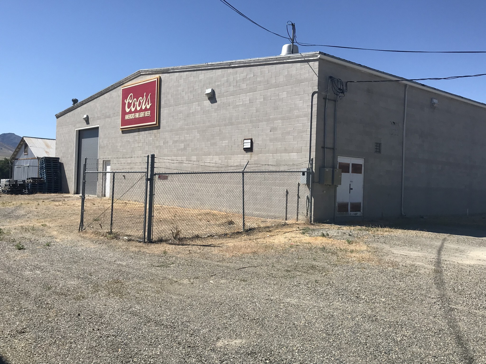 78 Sonoma St, Winnemucca, NV 89445