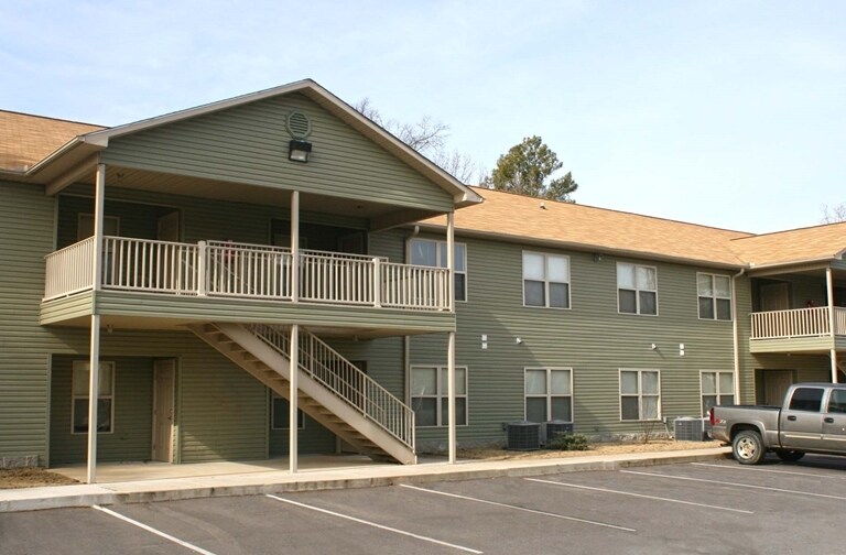4208 Camden Rd, Pine Bluff, AR for sale Primary Photo- Image 1 of 1