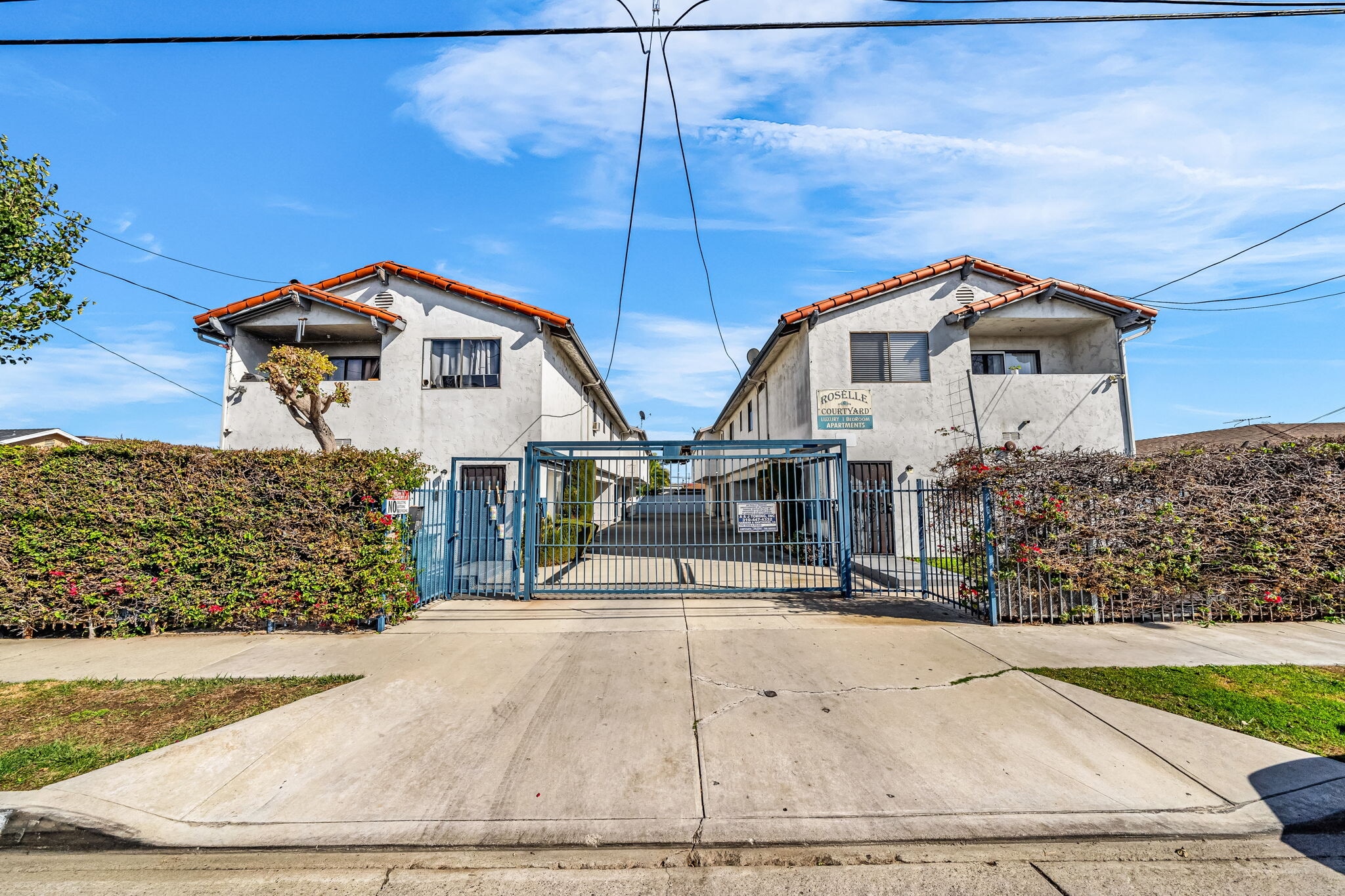 13304-13308 Roselle Ave, Hawthorne, CA for sale Primary Photo- Image 1 of 10