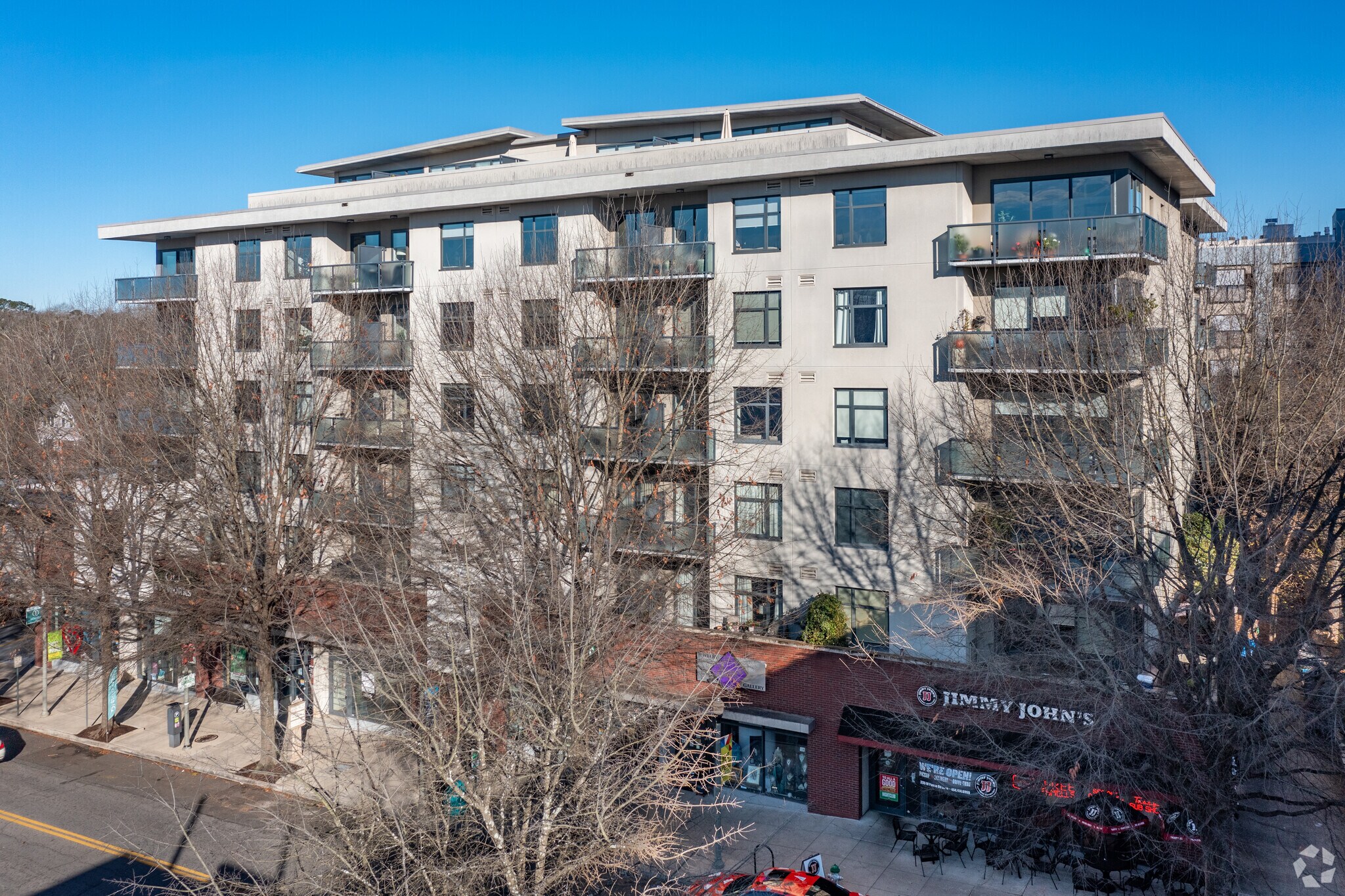 335 W Ponce de Leon Ave, Decatur, GA for sale Primary Photo- Image 1 of 1