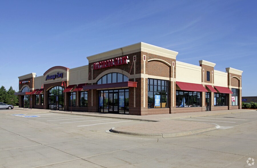 14949 Florence Trl, Apple Valley, MN for sale - Building Photo - Image 1 of 1