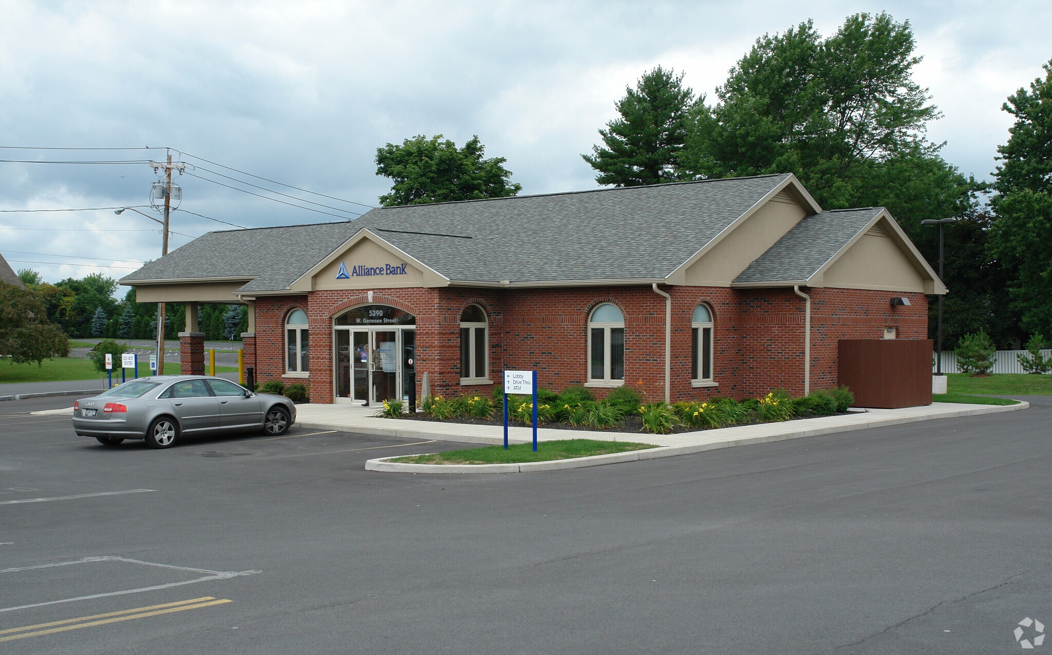 5390 W Genesee St, Camillus, NY for sale Primary Photo- Image 1 of 1