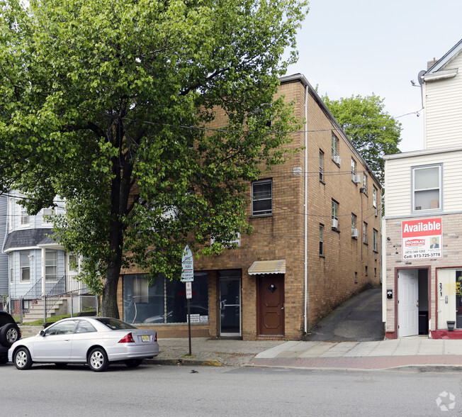 367 Belmont Ave, Haledon, NJ for sale - Primary Photo - Image 1 of 1