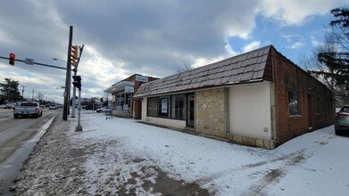 1962 Warrensville Center Rd, Cleveland, OH for lease Building Photo- Image 1 of 2
