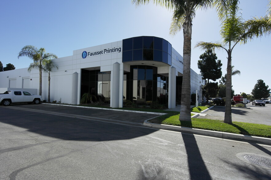 1799 Eastman Ave, Ventura, CA for lease - Building Photo - Image 1 of 22