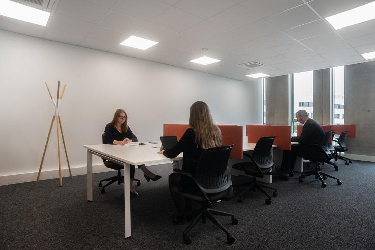 Office in Cesson-Sévigné for lease Interior Photo- Image 1 of 6