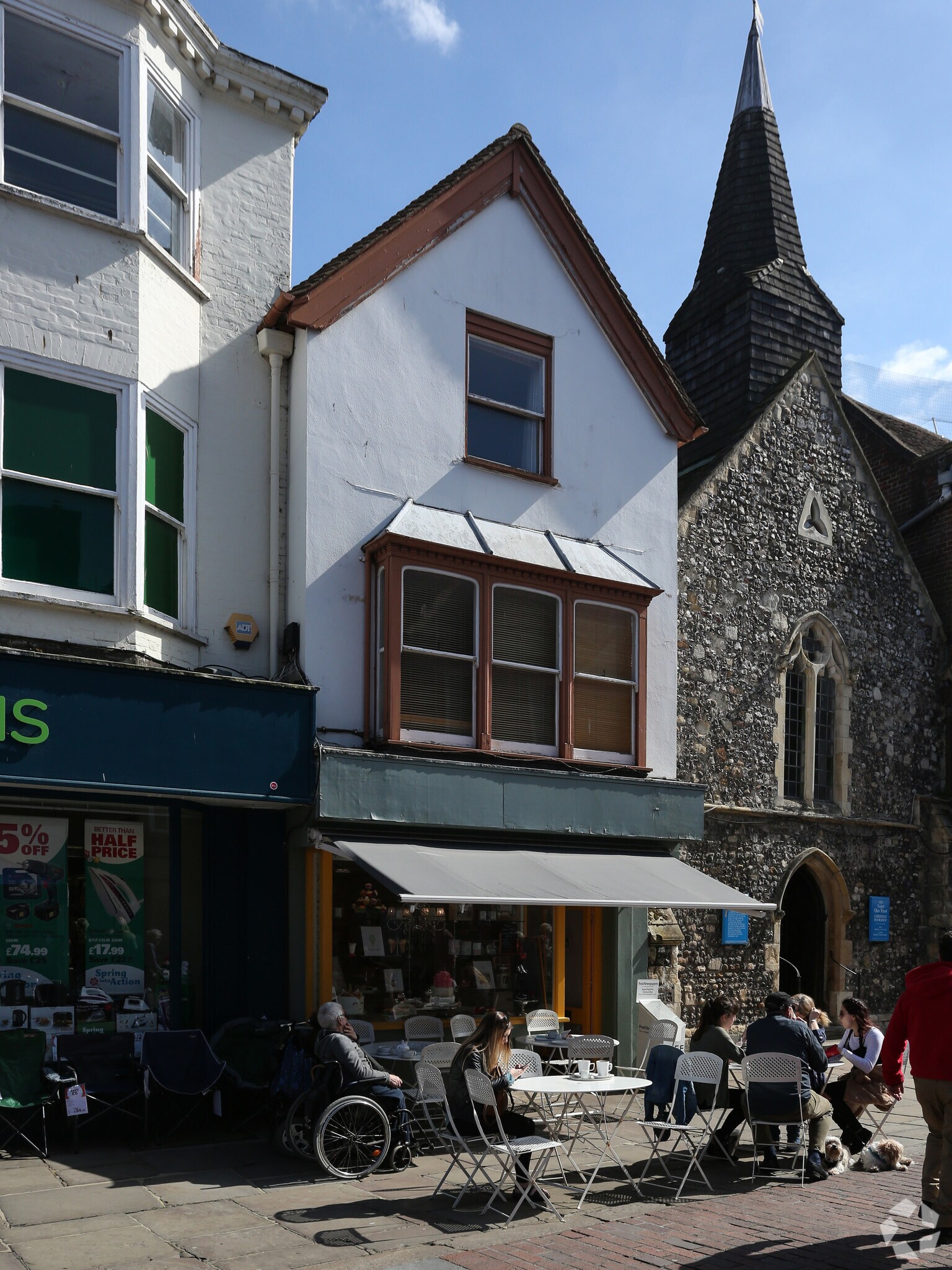 81 North St, Chichester for sale Primary Photo- Image 1 of 1