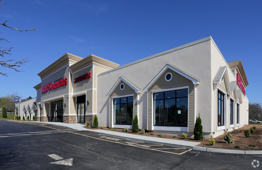 47 83 Faunce Corner Mall Rd North Dartmouth Ma 02747 For Lease More Photos Of 47 83 Faunce Corner Mall Rd North Dartmouth Unknown For Lease