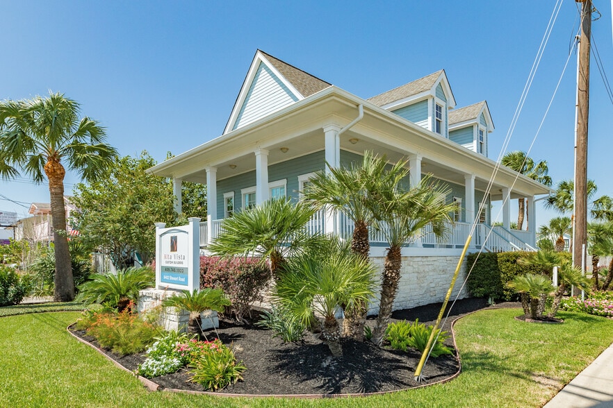 6402 Stewart Rd, Galveston, TX for sale - Building Photo - Image 3 of 30