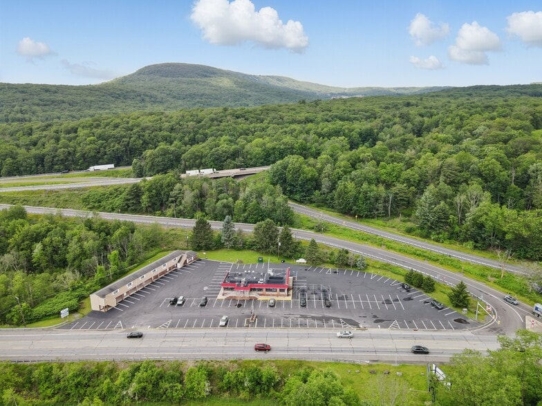 2576 Route 611, Scotrun, PA for sale - Building Photo - Image 3 of 5