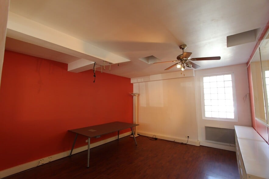 26 Bis Rue Gustave Courbet, Bagneux for lease - Building Photo - Image 3 of 7