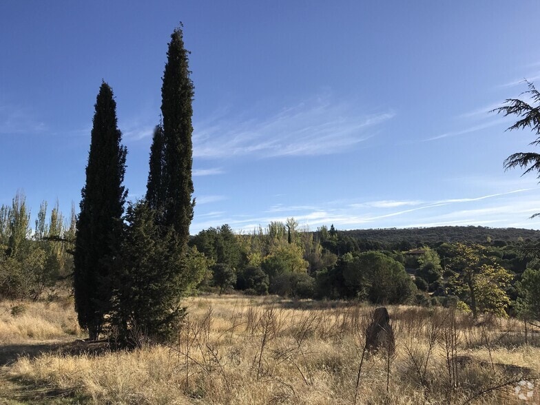 Land in Galapagar, Madrid for sale - Primary Photo - Image 1 of 7