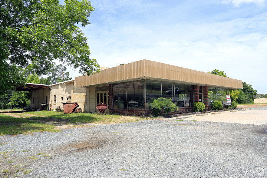 2735 Northside Dr W, Statesboro, GA for sale - Building Photo - Image 2 of 28