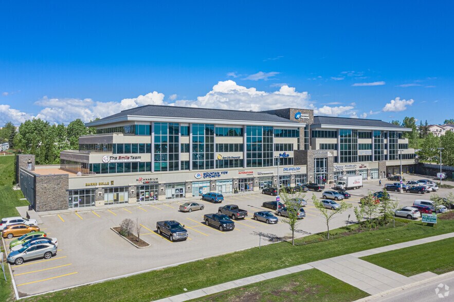 600 Crowfoot Cres NW, Calgary, AB T3G 0B4 Office Space for Lease