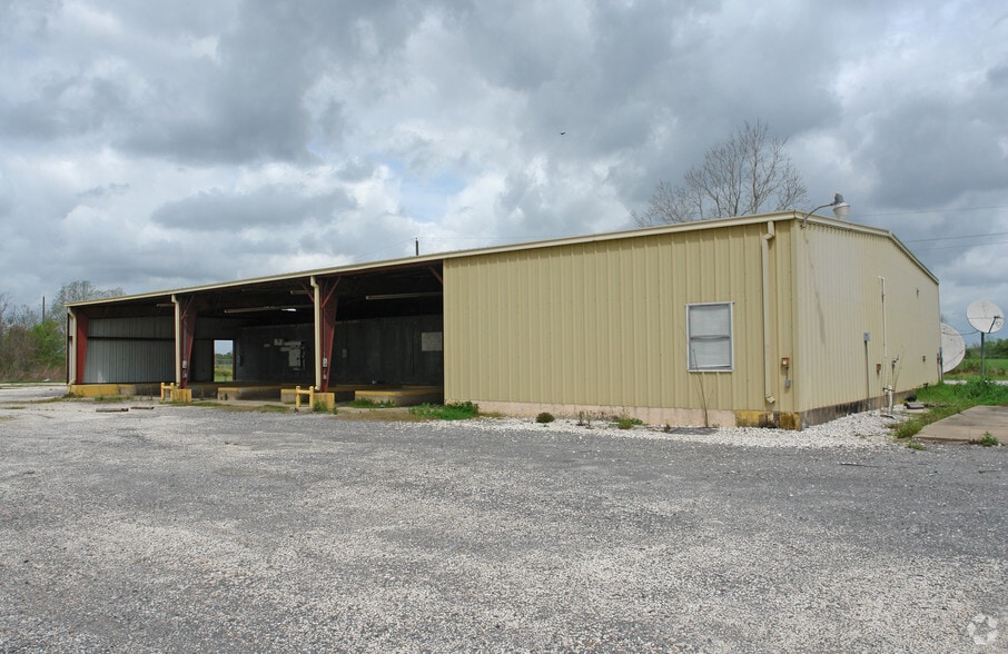 5199 N Main St, Liberty, TX for sale - Building Photo - Image 1 of 2