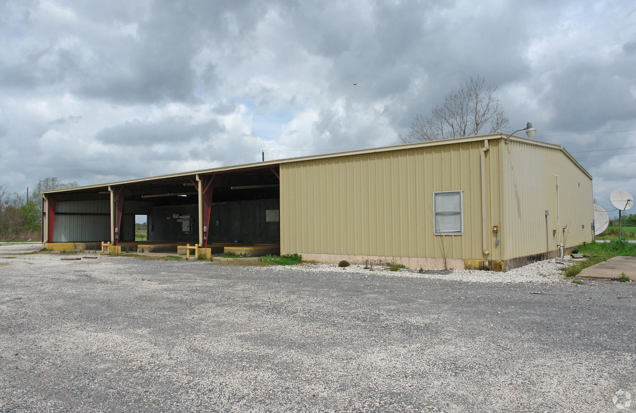 5199 N Main St, Liberty, TX for sale Primary Photo- Image 1 of 3