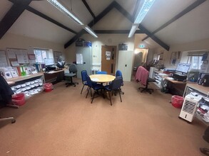 New Park St, Devizes for lease Interior Photo- Image 1 of 4