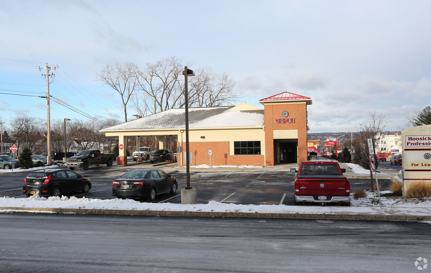 256 Hoosick St, Troy, NY 12180