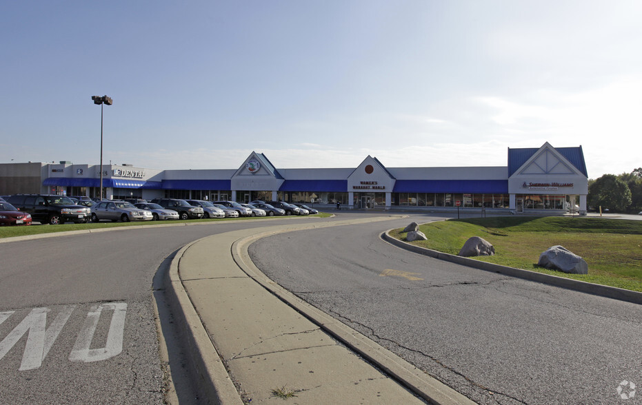 1215-1299 N Rand Rd, Des Plaines, IL for lease - Building Photo - Image 2 of 5