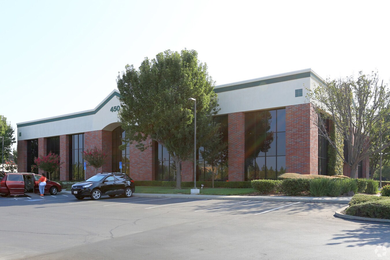 450 Chadbourne Rd, Fairfield, CA 94534