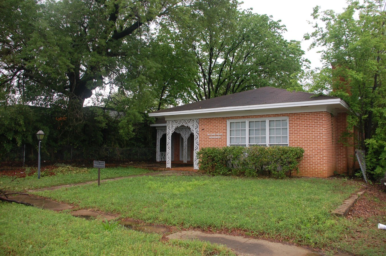 815 Pine St, Texarkana, TX 75501
