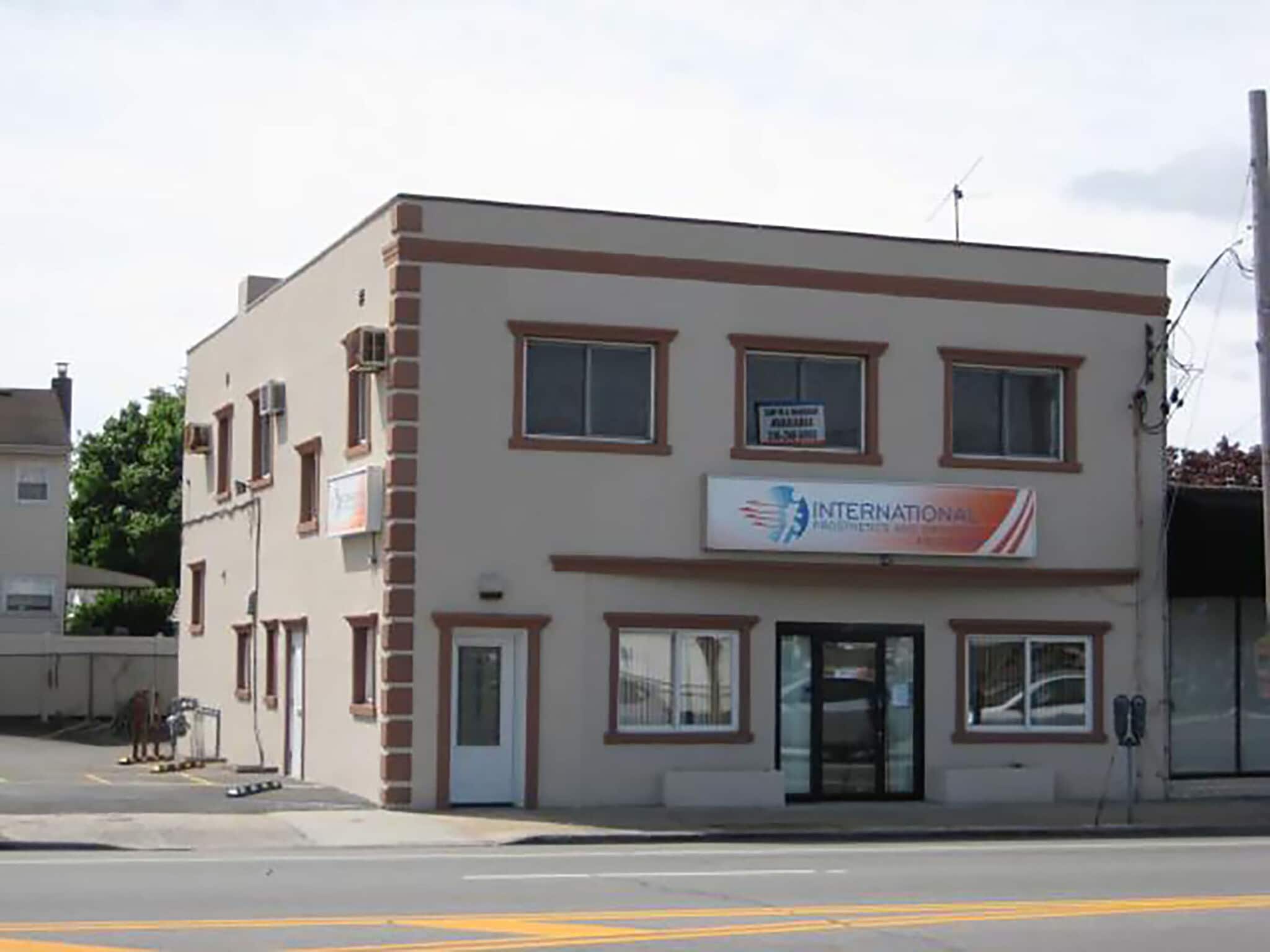 37-39 E Jericho Tpke, Mineola, NY for lease Building Photo- Image 1 of 4