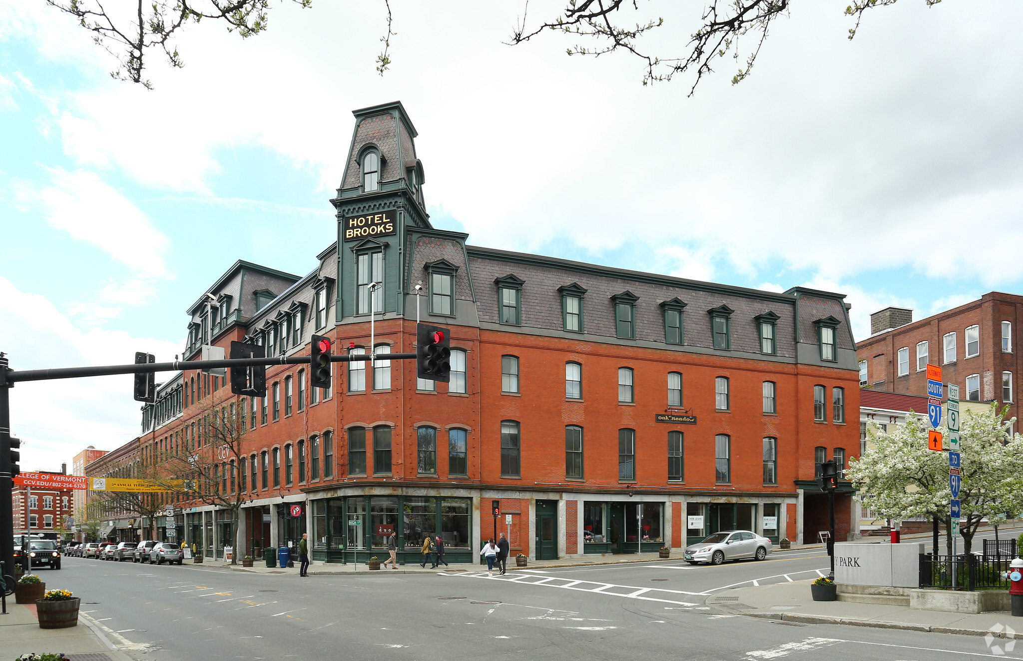 132 Main St, Brattleboro, VT for sale Primary Photo- Image 1 of 1