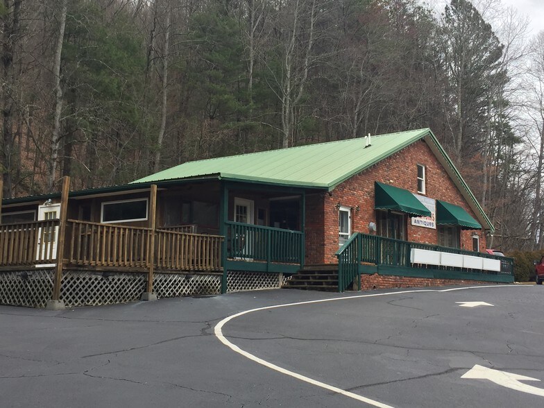 5851 Highway 64, Copperhill, TN 37317