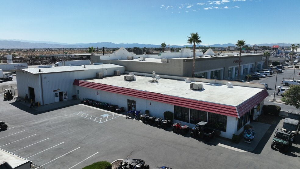 13815 Park Ave, Victorville, CA for lease - Building Photo - Image 1 of 6