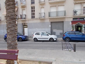 Retail in El Vendrell, Tarragona for lease Construction Photo- Image 2 of 6