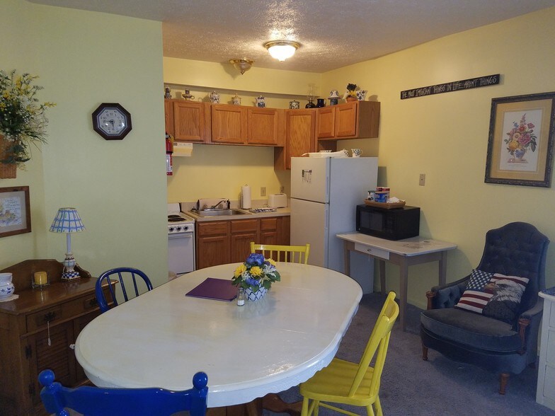 17 W Main St, Spring Valley, OH for sale - Building Photo - Image 1 of 1