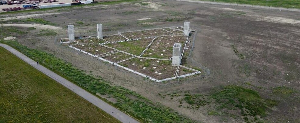 11901 104 Av, Grande Prairie, AB for sale - Aerial - Image 1 of 6