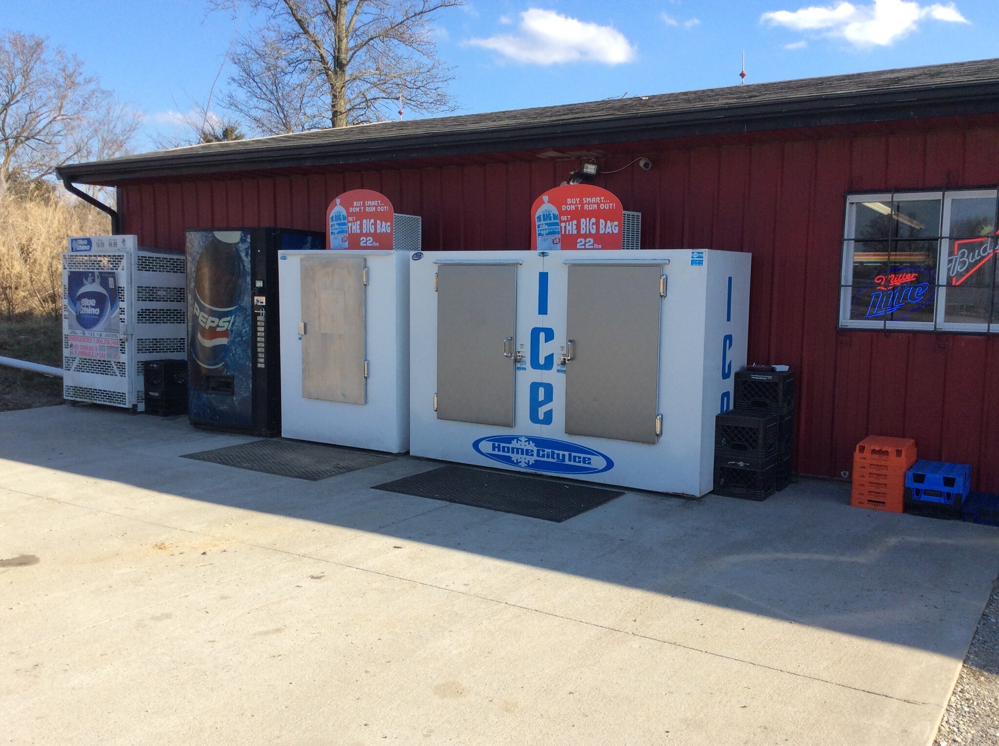 268 County Highway 16, Xenia, IL for sale Primary Photo- Image 1 of 1