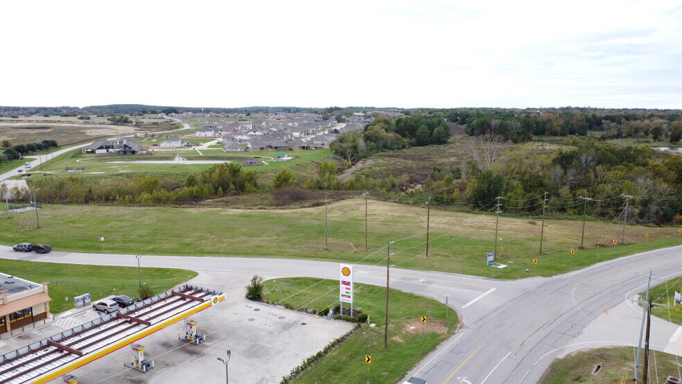 FM 1097 & Buffalo Springs Dr. Corner, Montgomery, TX for sale - Aerial - Image 1 of 1