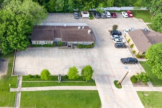 444 Keller Pky, Keller, TX - aerial  map view