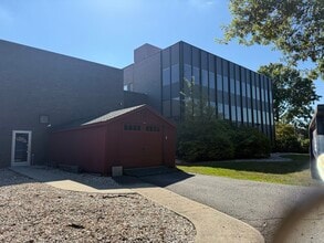 420 Columbus Ave, Valhalla, NY for lease Building Photo- Image 2 of 7