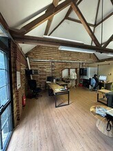 Little Walden Rd, Saffron Walden for lease Interior Photo- Image 2 of 4